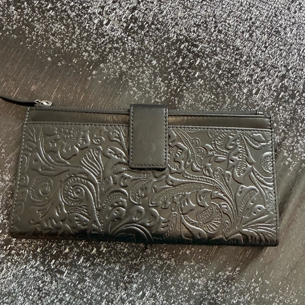 Black Embossed Leather Wallet Floral Tooled Pattern Snap Closure